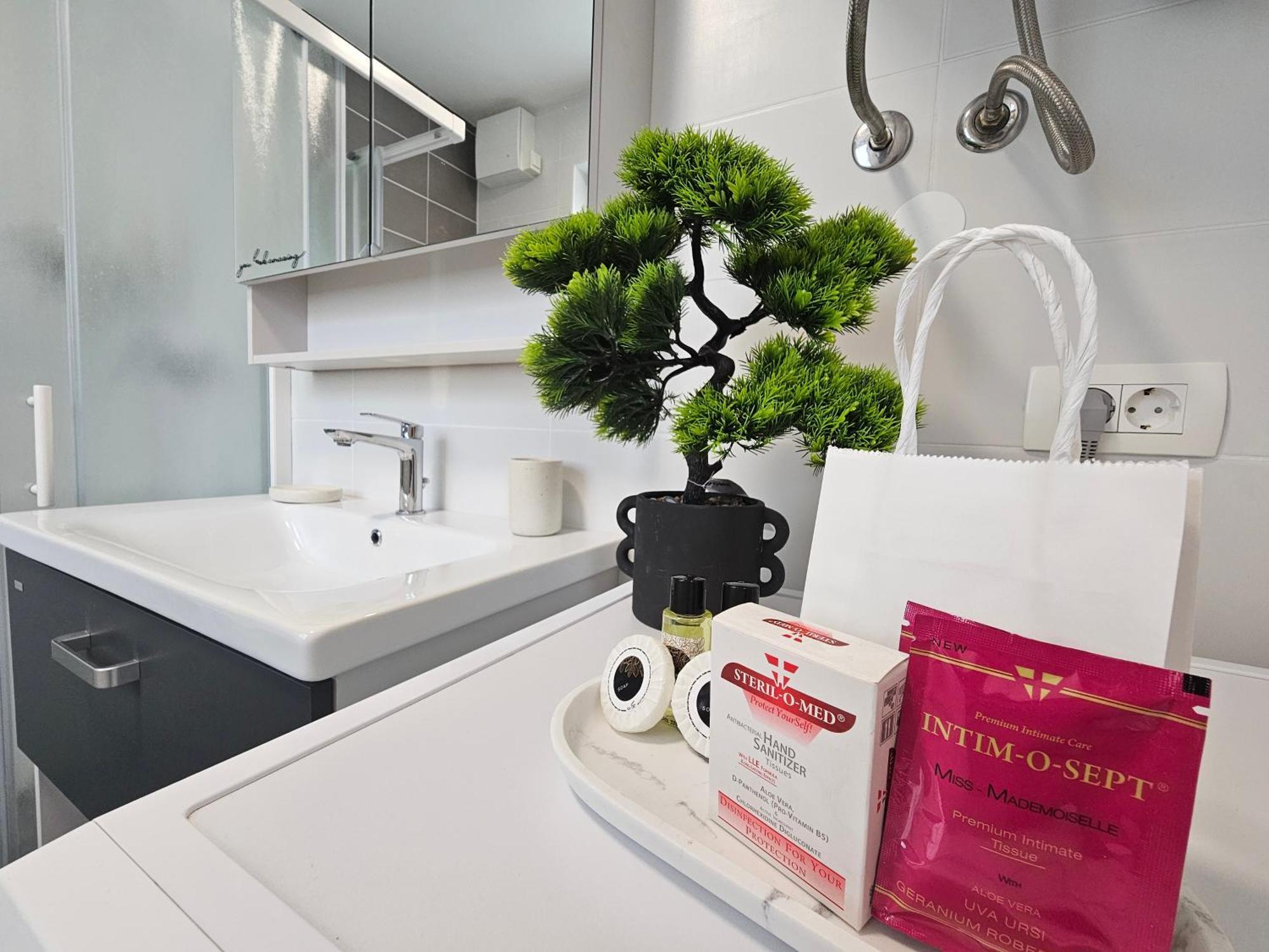 Zeleni Biser -Terme Catez ชาเตช อ็อบ ซาวี ภายนอก รูปภาพ